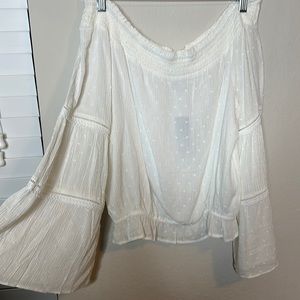 Lulu’s Long Sleeve Strapless Boho Top